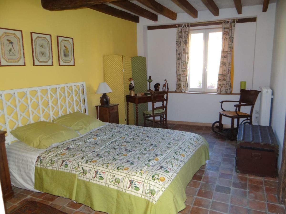 Les Toitons Hotel Levis Екстериор снимка